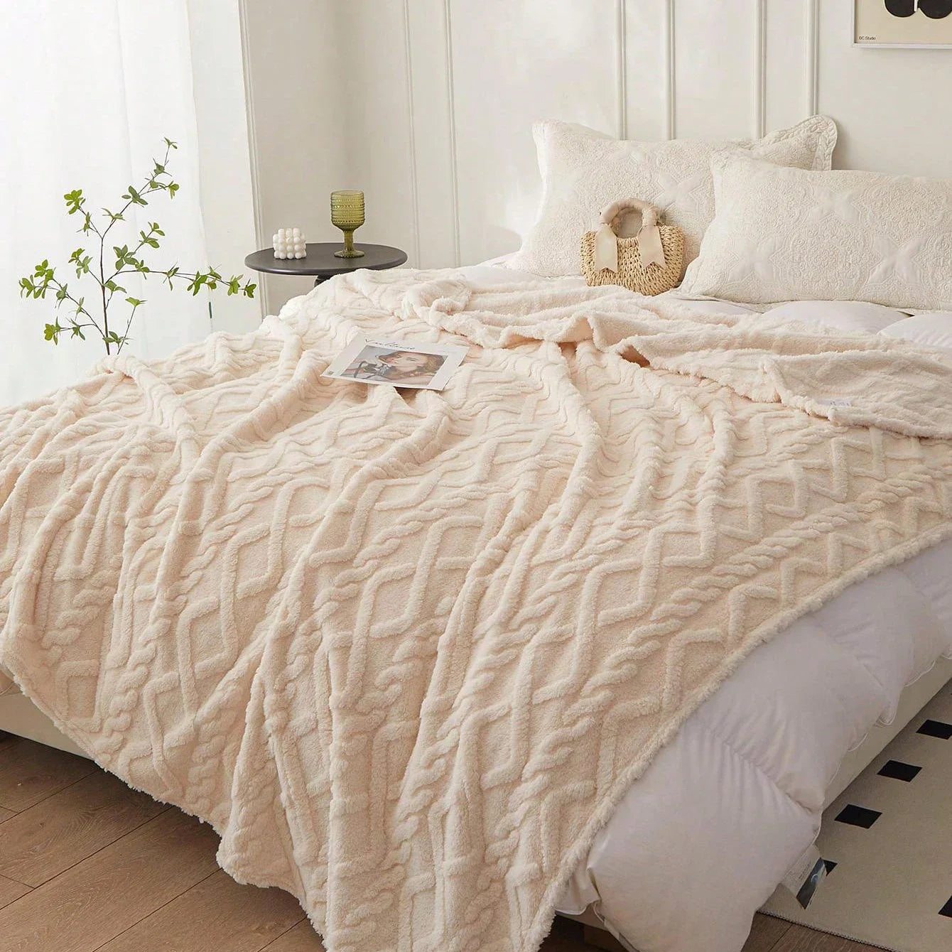 OzoLuxe | Lightweight | Blanket
