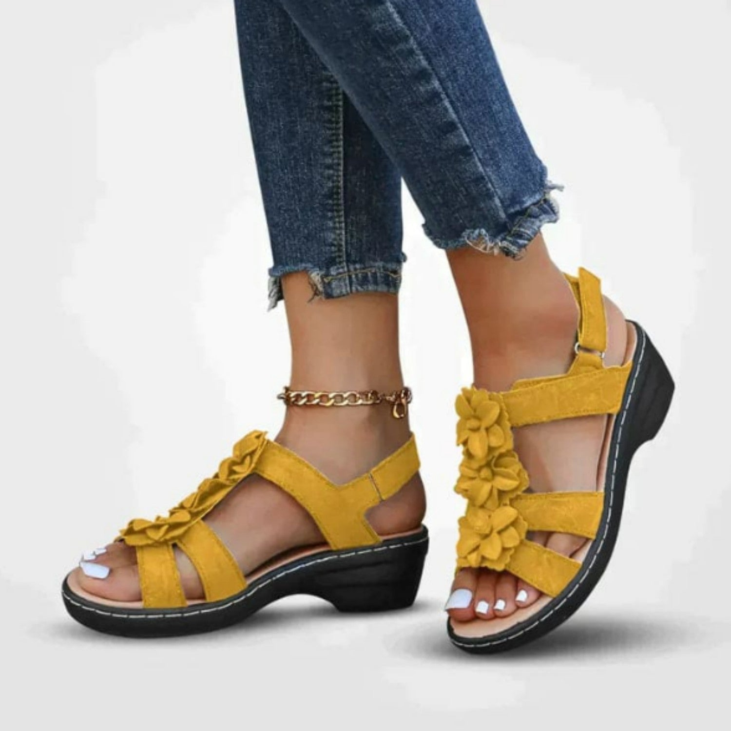Bloeiende Zomer Sandalen van GlamourBloom
