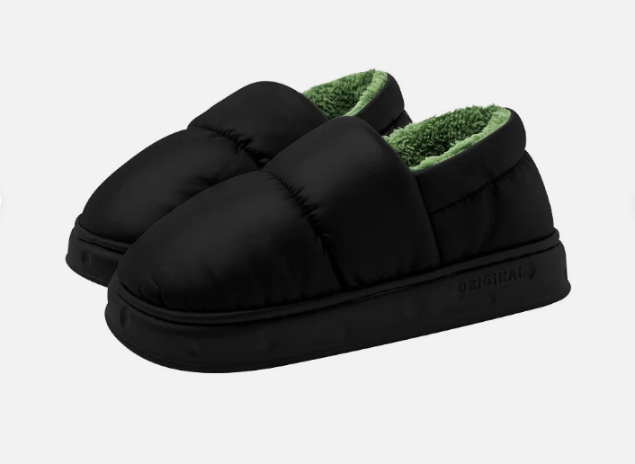 Christian | Warme en comfortabele antislip winterslippers