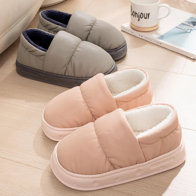 Christian | Warme en comfortabele antislip winterslippers