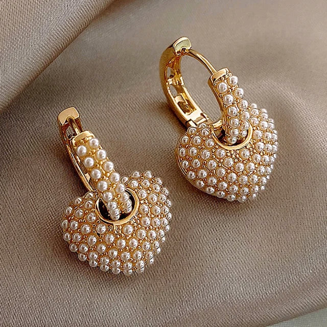 Enchanting Pearl Earrings with Heart-Shaped Pendant