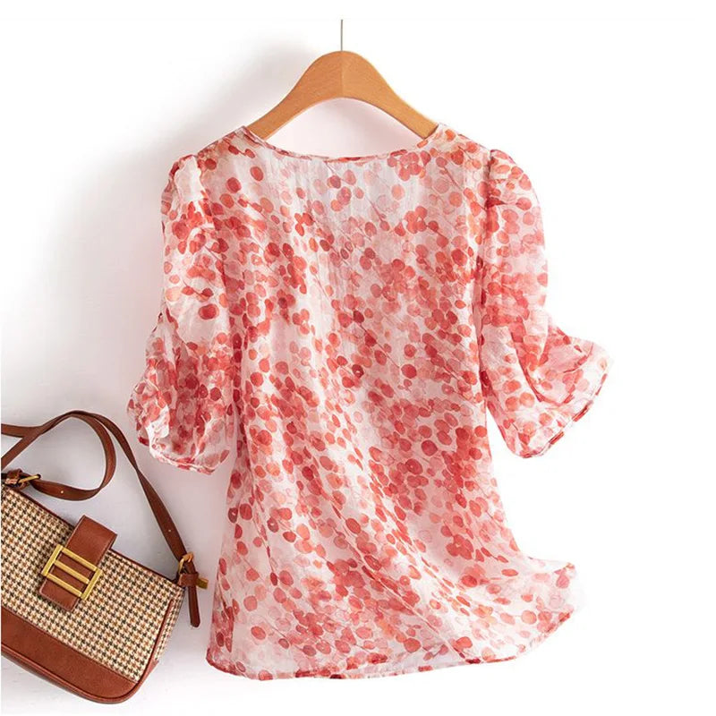QuirkyLiefde Polka Dot Chiffon Bluse