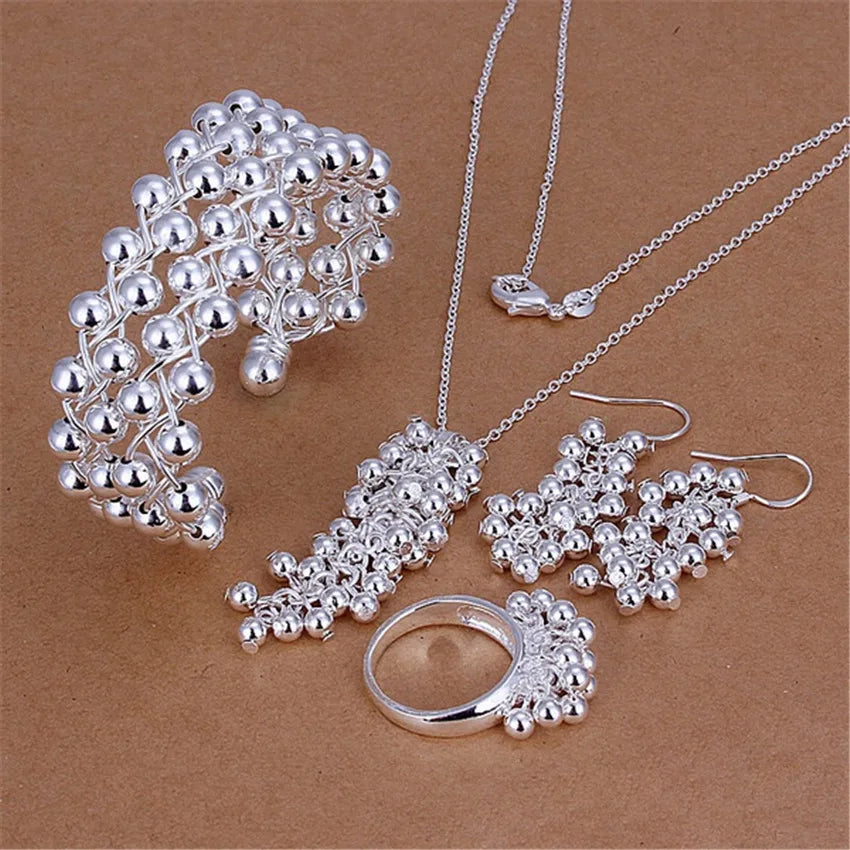 Incantevole Set di Gioielli con Perline di Uva Fine