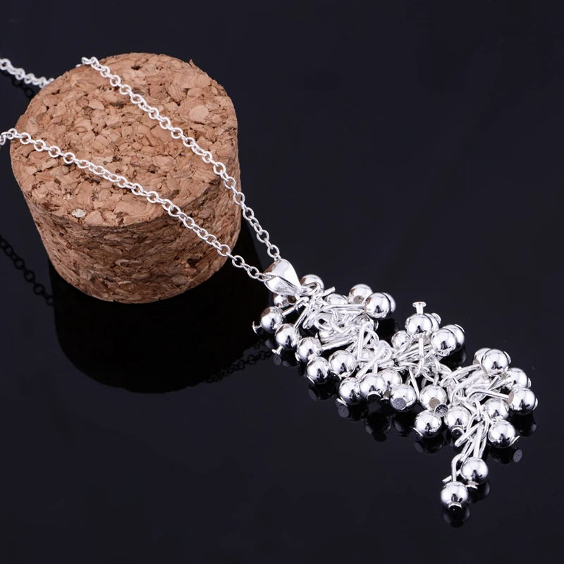 Incantevole Set di Gioielli con Perline di Uva Fine