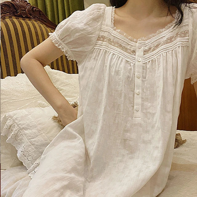 EleganceEra Victoriaanse Nachtjurk