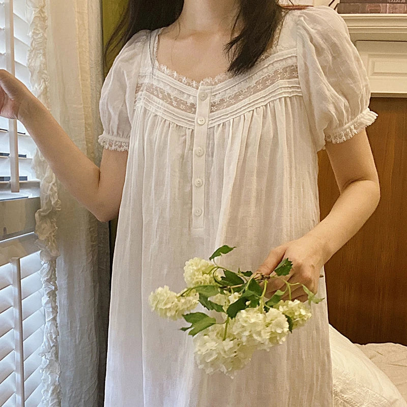 EleganceEra Victoriaanse Nachtjurk