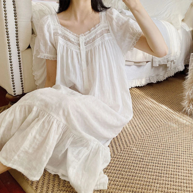 EleganceEra Victoriaanse Nachtjurk