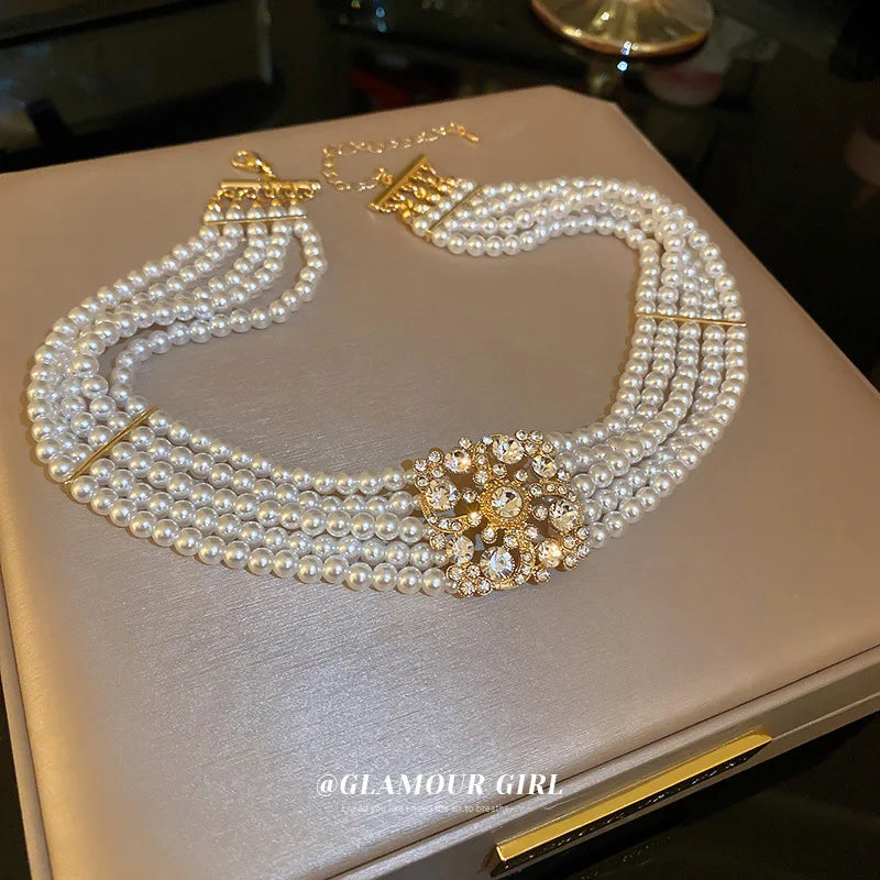 Luna Strass Blume Perle Mehrschichtige Kette