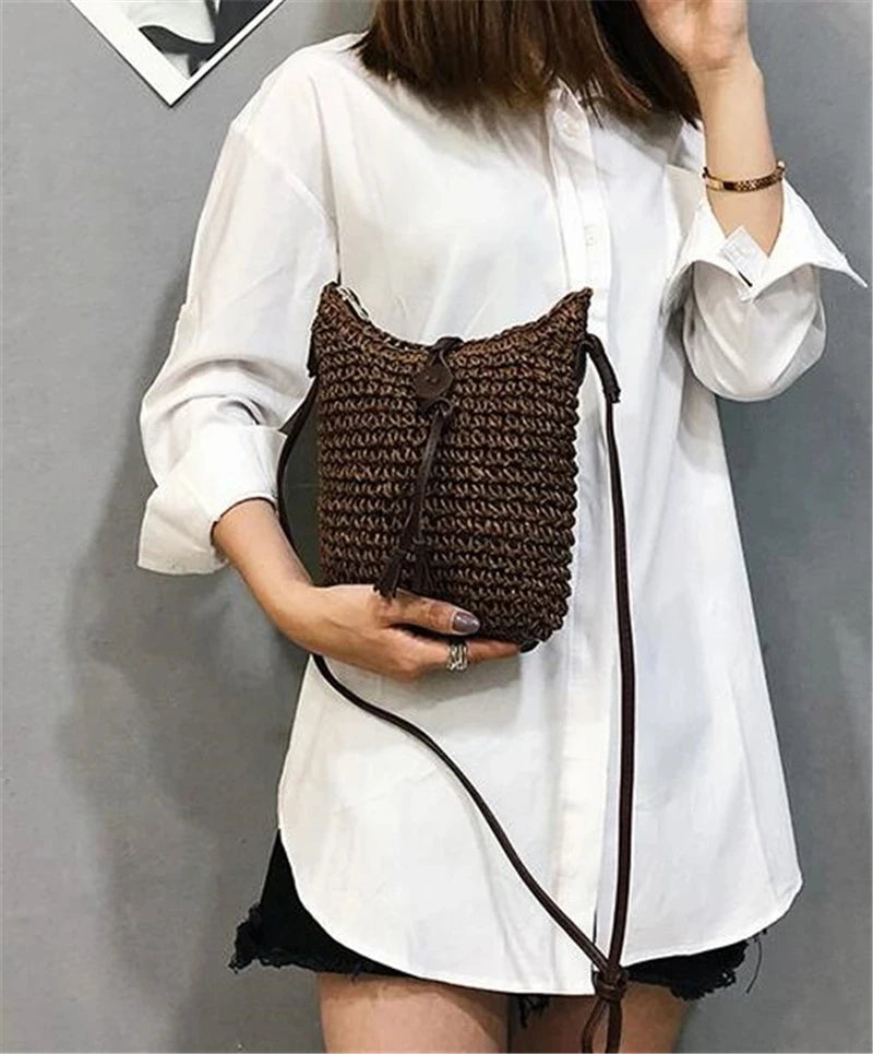 Borsa a spalla estiva in paglia di Sunkissed