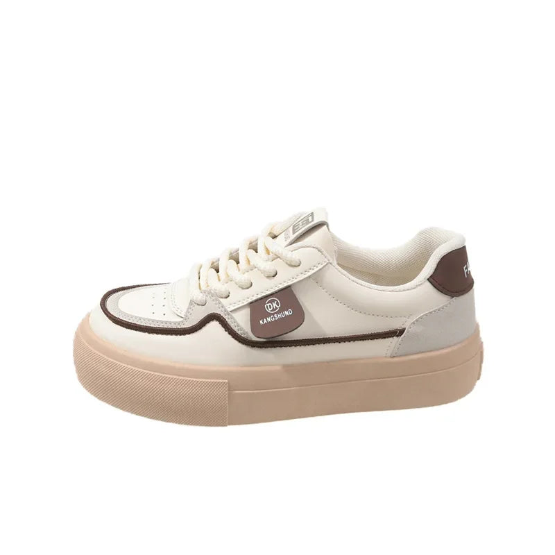 VividStride Elegant Sneakers