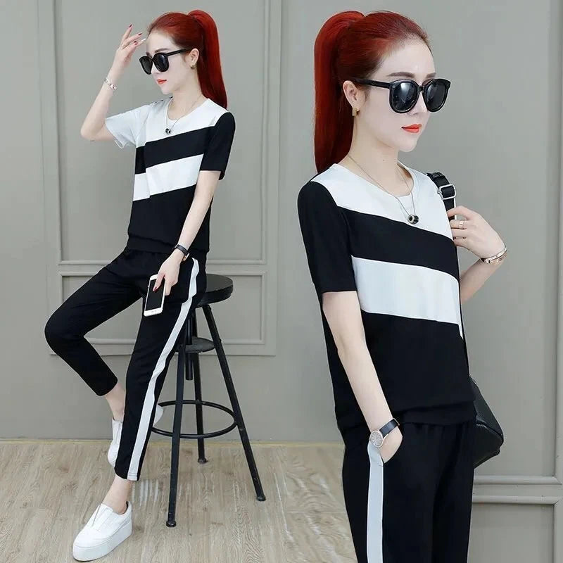 Lunara Activewear Sportset für Studenten
