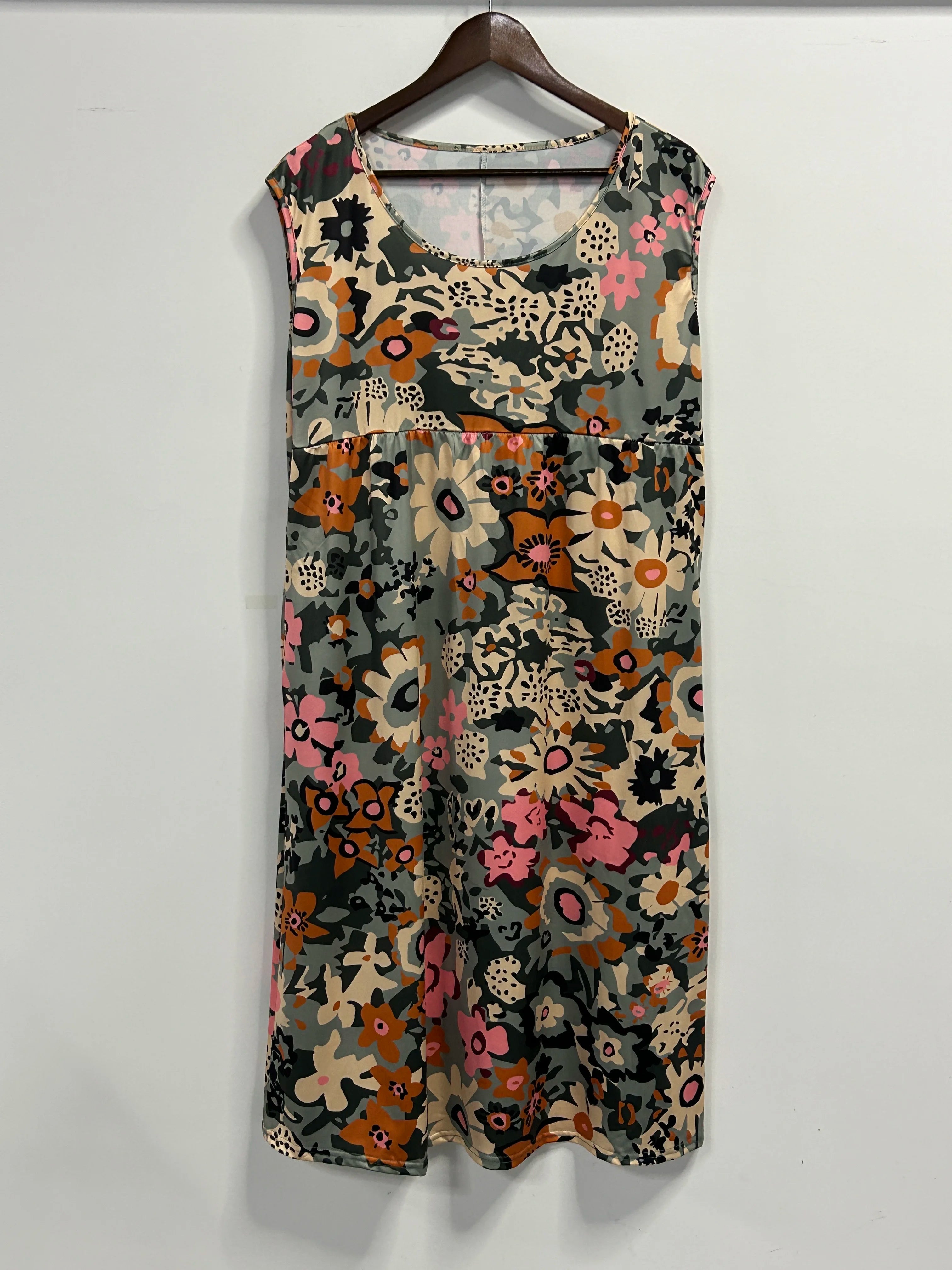 LuxeElegance Vestito Midi a Fiori