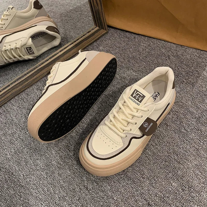 VividStride Elegant Sneakers
