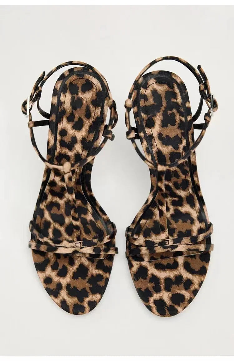 GlamourTrend Leoparden Sandalen
