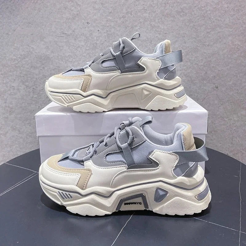 LuxeHerbst Keil-Sneaker