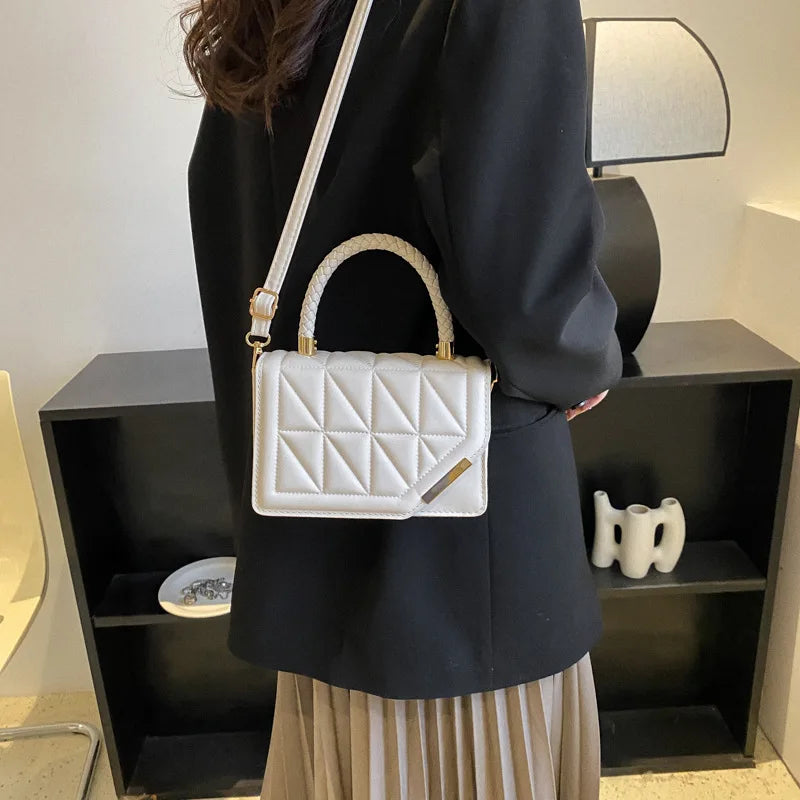 Chic Seduction Shoulder Bag