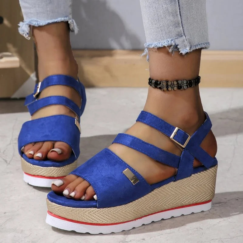SummerCharm Retro Sandals