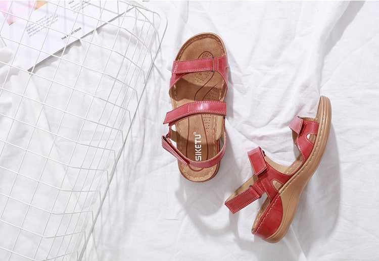 Lightweight orthopedic sandals of top quality for women