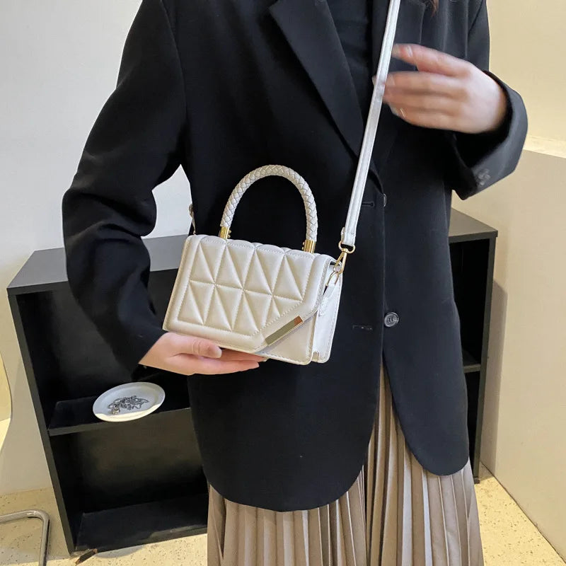 Chic Seduction Shoulder Bag