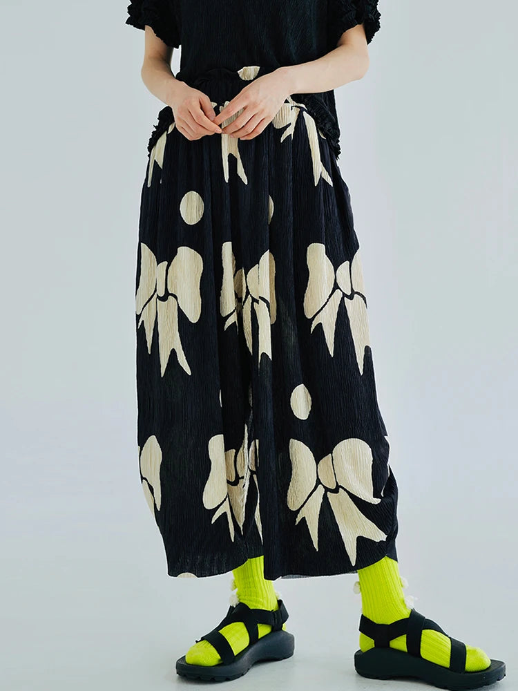 ChiqueCouture Black Pleated Bow Pants