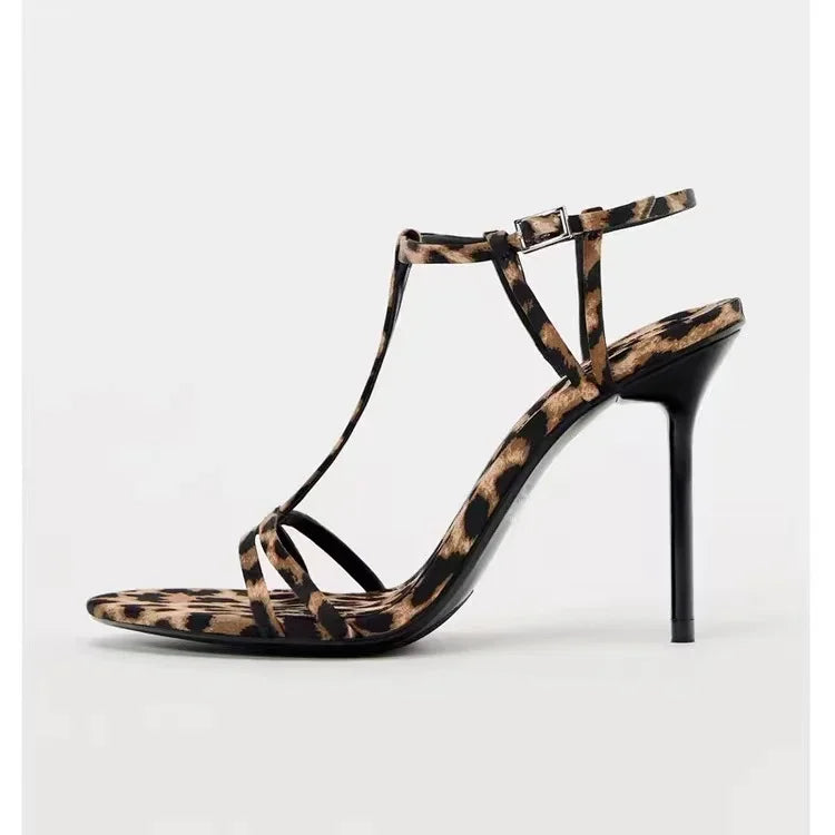 GlamourTrend Leoparden Sandalen