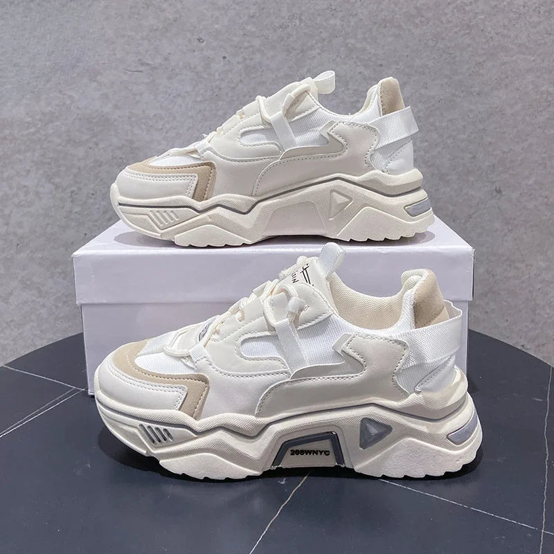 LuxeHerbst Keil-Sneaker