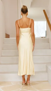 Sabine | Elegant met riemen en gekruiste terug Rob
