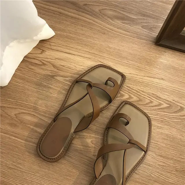 Summer Women's Sandals with Toe Clip