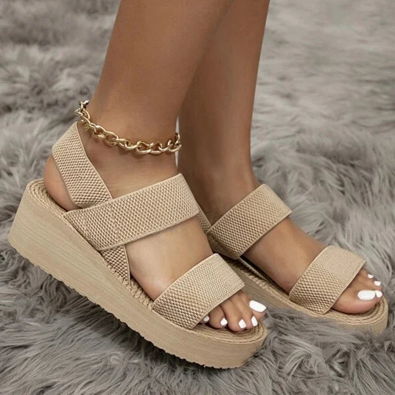 Elara stilvolle Slingback Keilabsatz Sandalen