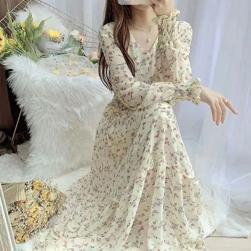 Abito in chiffon con volant Lumière Éclat
