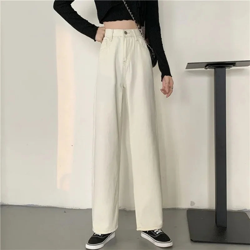 UrbanChic Schlanke Denim-Jeans