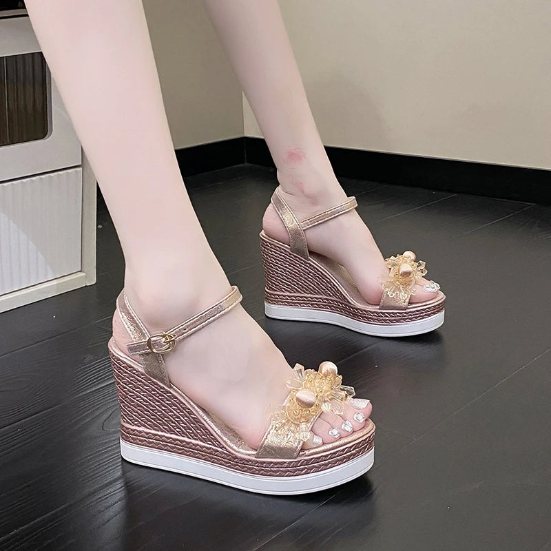 Blikvanger Glitzer Keilabsatz Sandalen