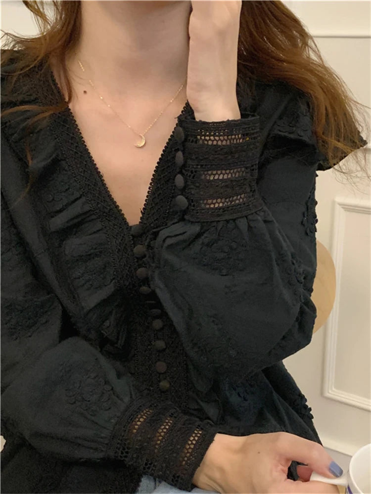 Chic Light Blouse