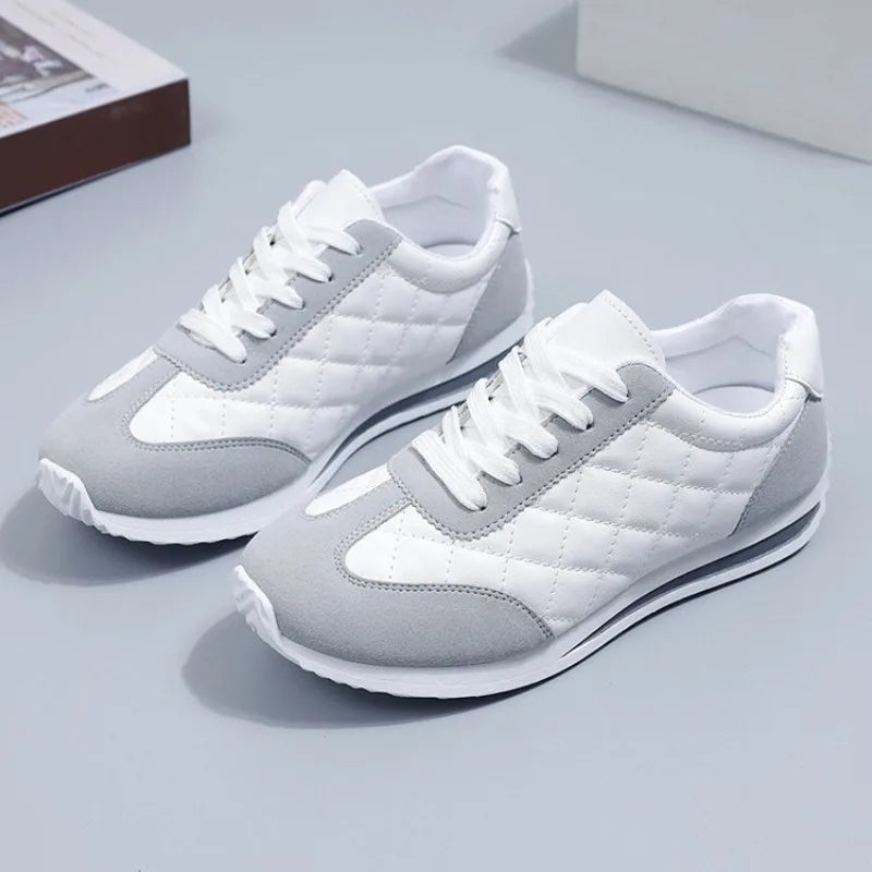 EleganceStride Sneakers Eleganti