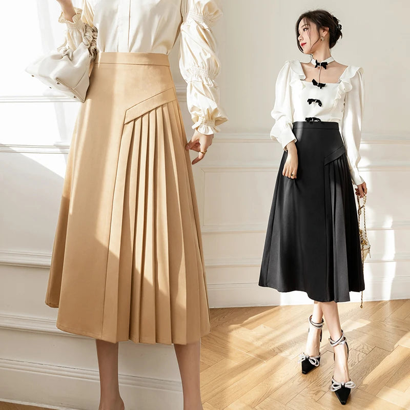 LuxeMode Elegant Pleated Skirt