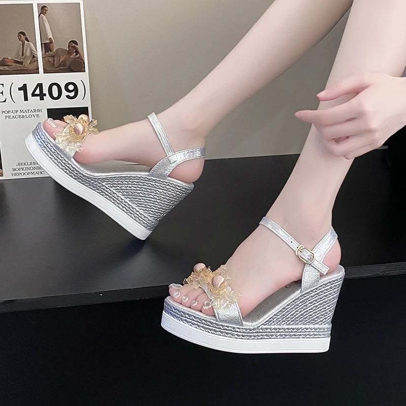 Blikvanger Glitzer Keilabsatz Sandalen
