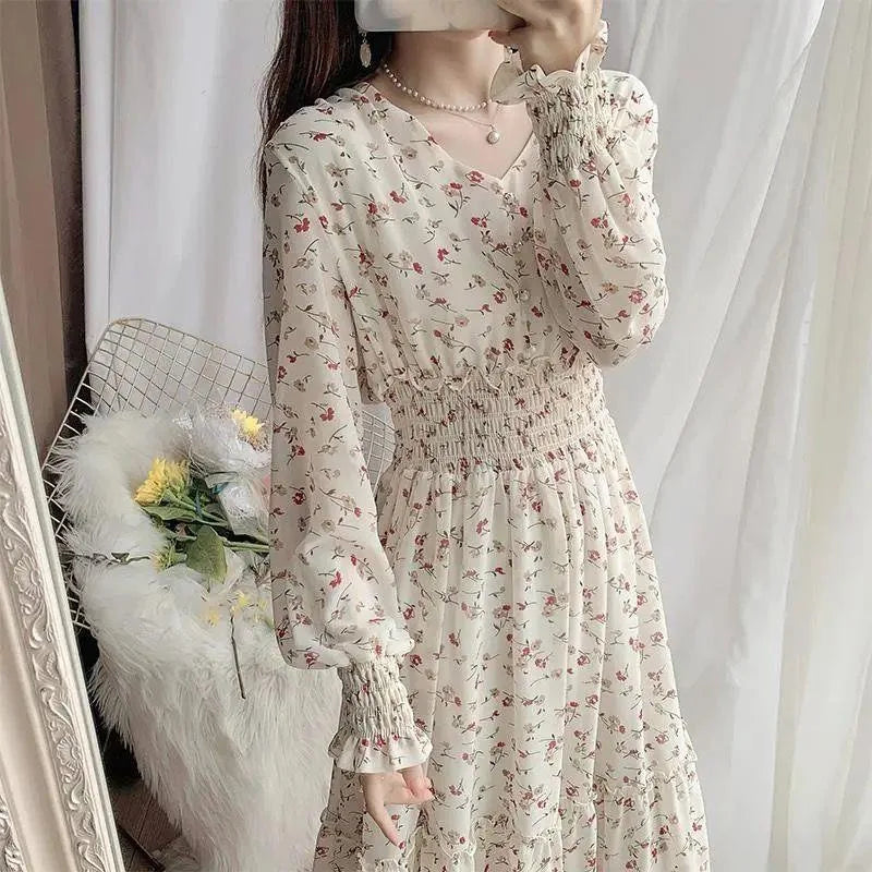 Abito in chiffon con volant Lumière Éclat