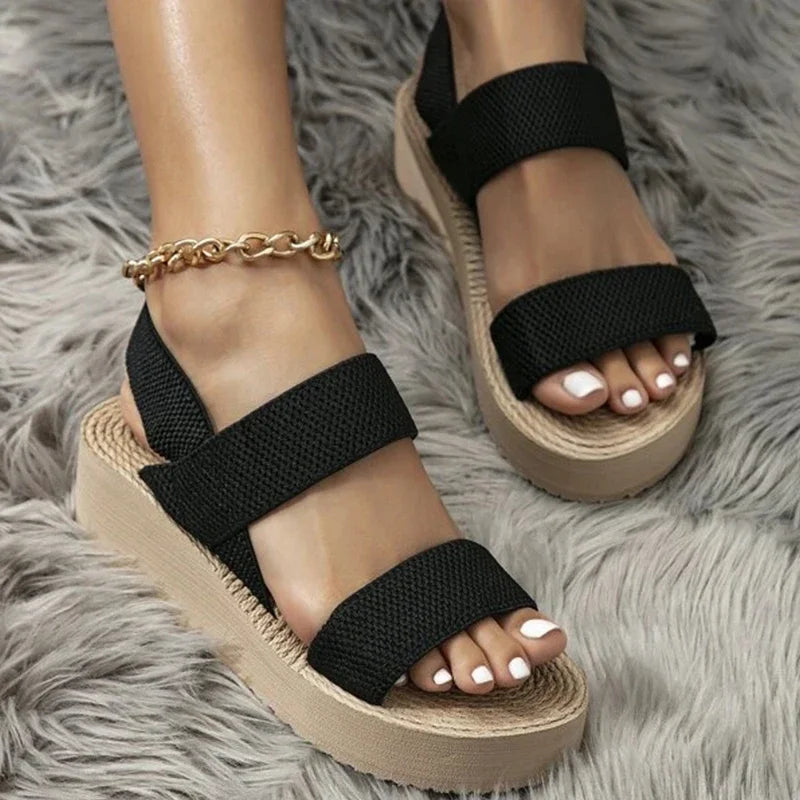 Elara stilvolle Slingback Keilabsatz Sandalen