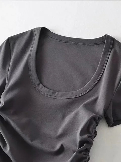 Verleidelijke Zijden Crop Tops voor de Zomer