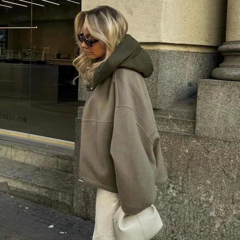 Casual Loose | Giacca con Cappuccio da Donna | Vestibilità Comoda e Rilassata