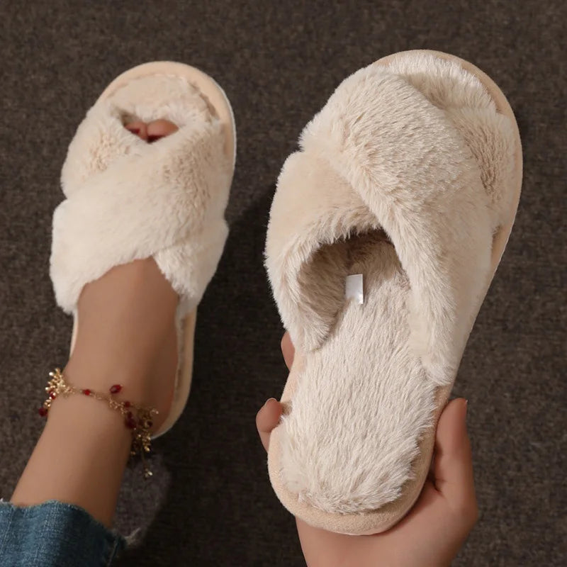 Silvia | Cross-Design pantoffels met antislip binnenzool, comfortabel en ademend