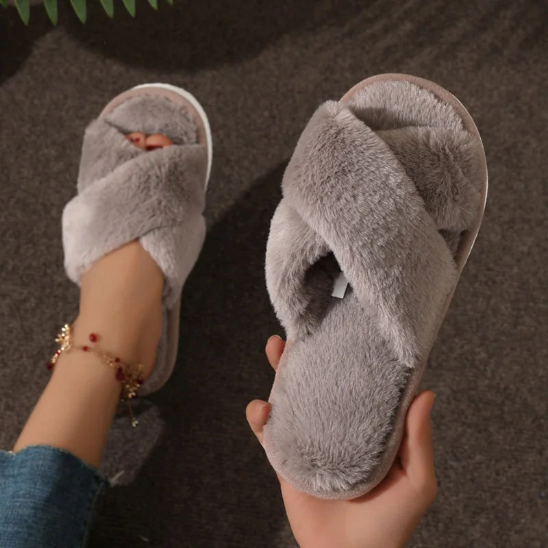 Silvia | Cross-Design pantoffels met antislip binnenzool, comfortabel en ademend