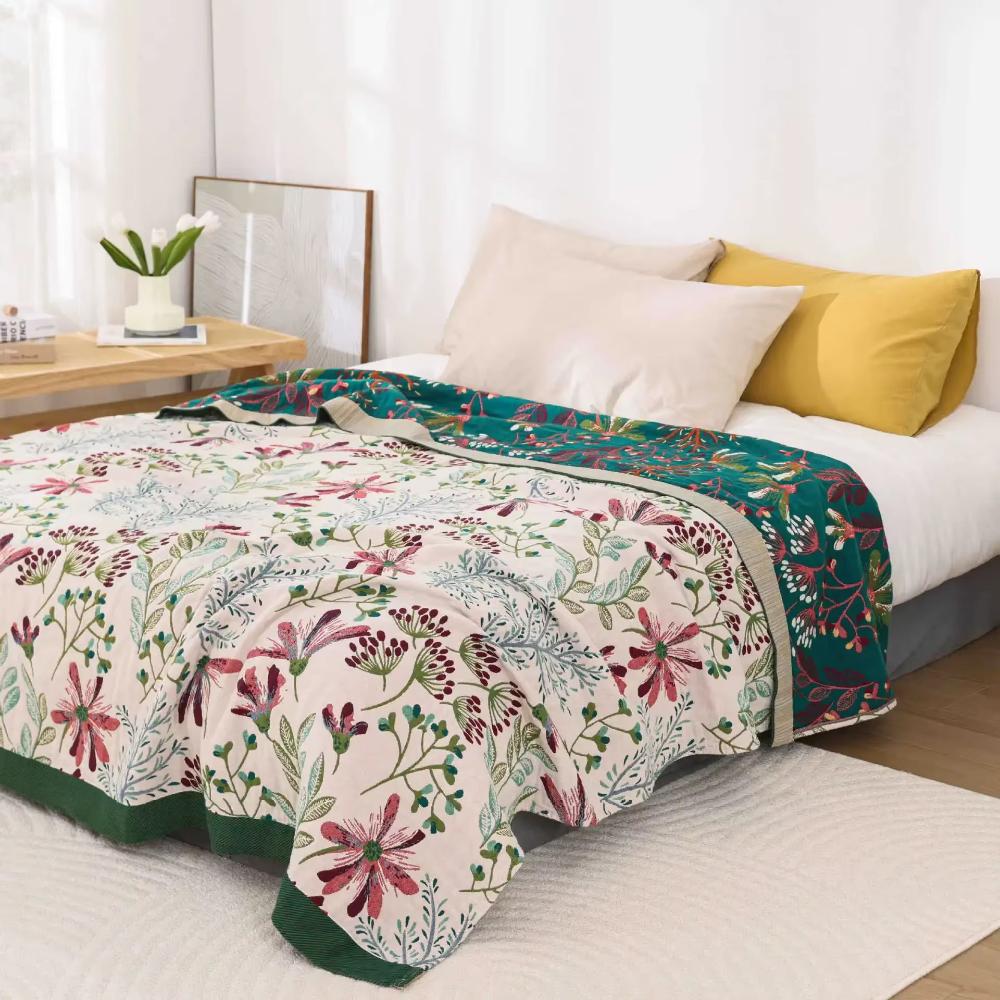 Coperta con motivo floreale elegante