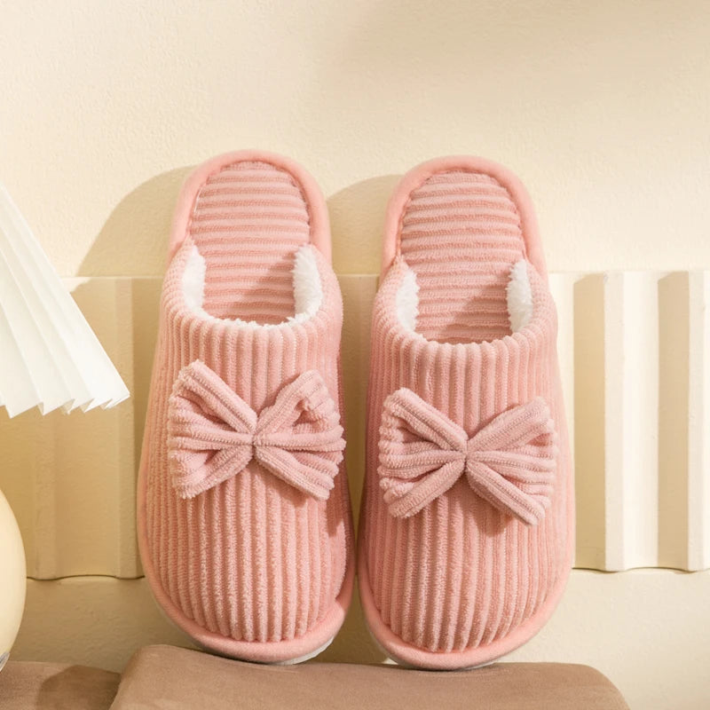 Susanna | Pantoffels met een elegante strik en antislipzool