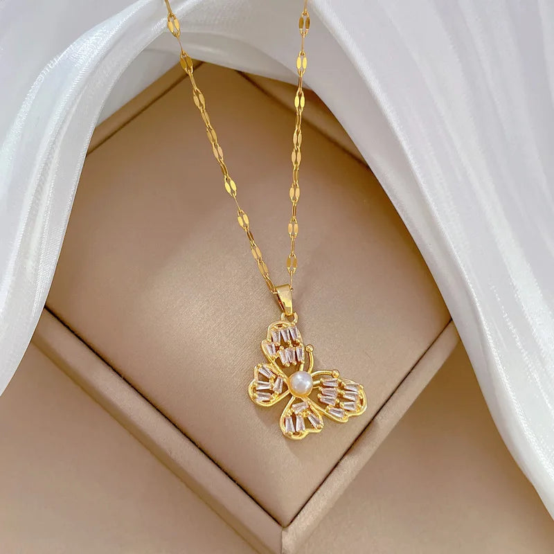 Luxe Volledige Zirkoon Parel Vlinder Ketting