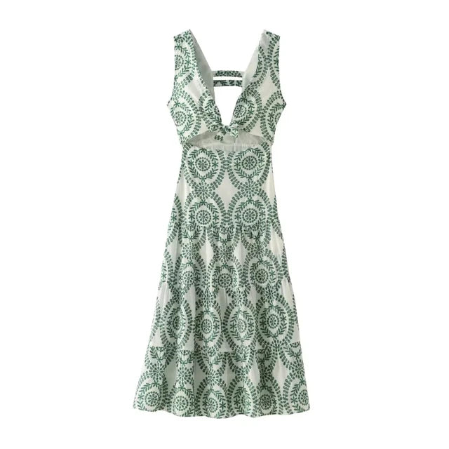 Zomerse Geborduurde Midi Jurk van FashionElegance