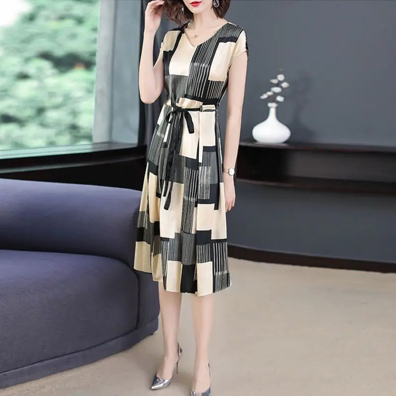 Aurora Vintage Geometrische Zomerjurk Met V-Hals