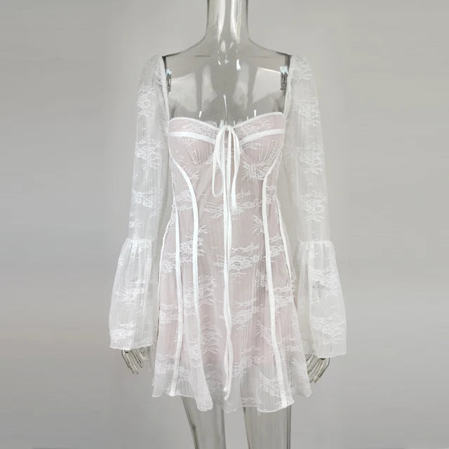 VINTAGE Kanten Mini Jurk voor Sierlijke Zomerse Elegantie