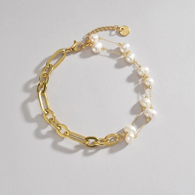 Enchanting Pearl Splendor Bracelet - Timeless Gift for Special Moments