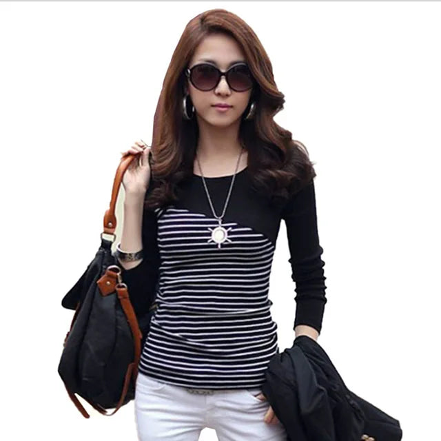 Slim Fit Patchwork T-Shirt für Frauen